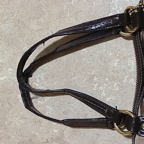 Coach purse - Picture 5 of 5